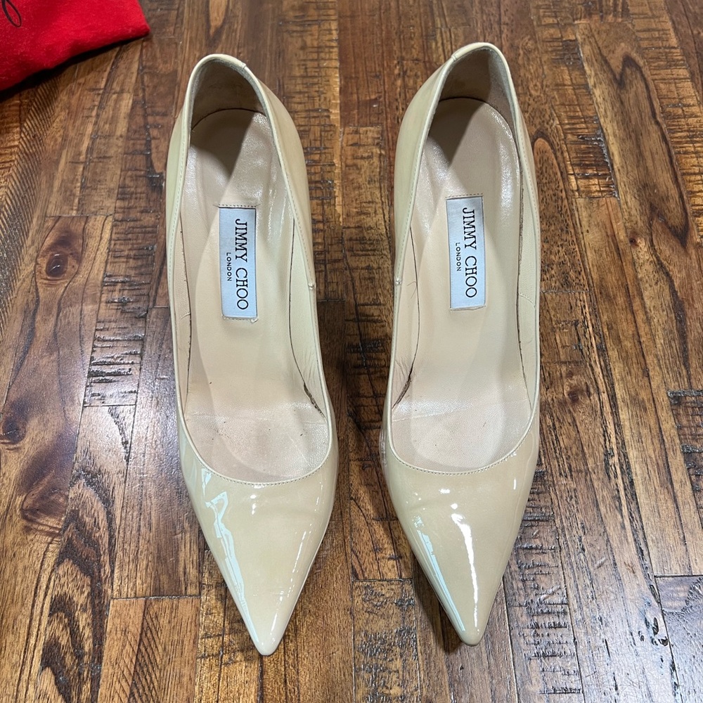 Authentic Jimmy Choo Beige Patent Leather Pumps